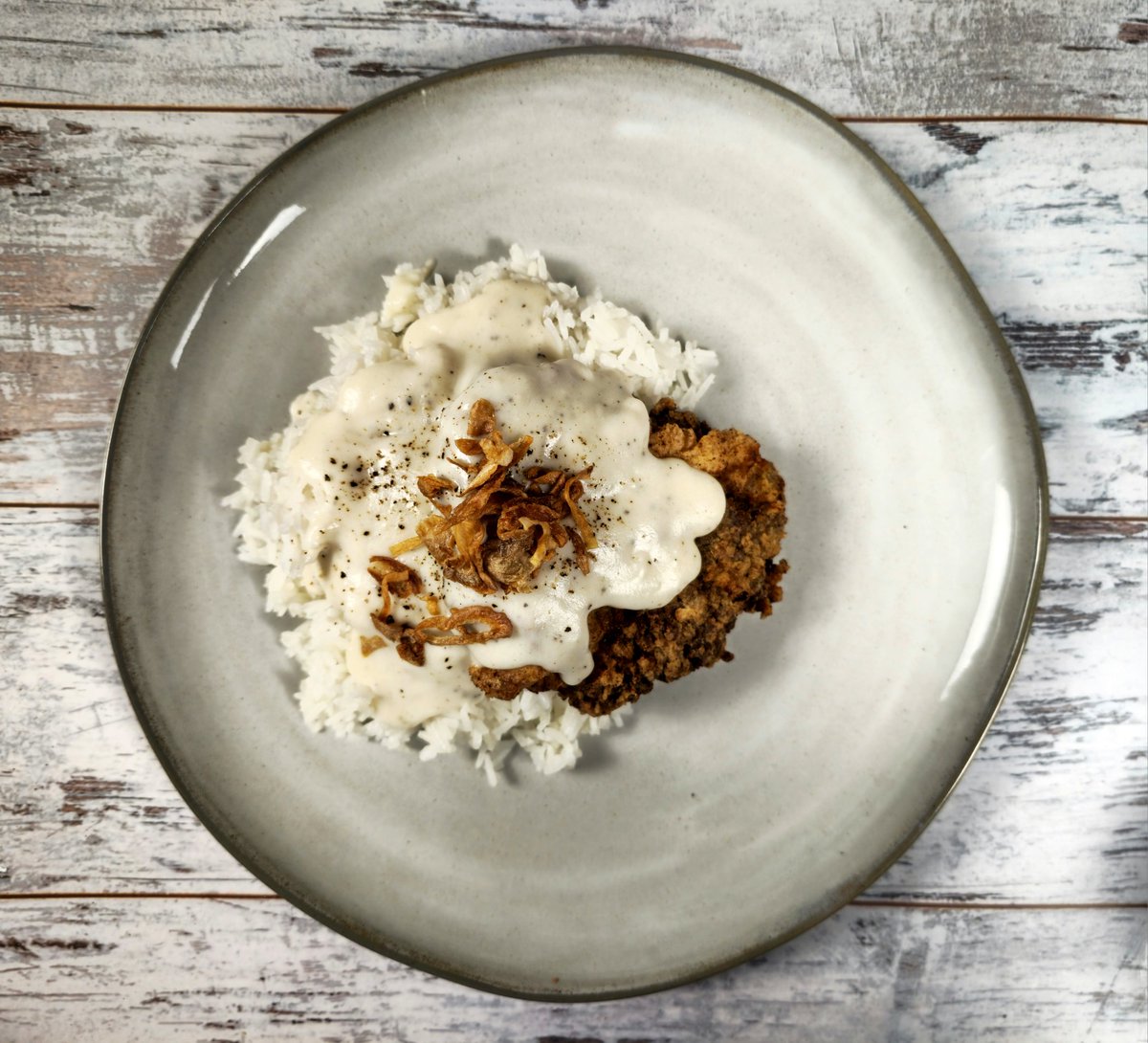 New blog post! I made chicken fried steak with a simple black pepper gravy tonight over rice! The link is in my bio!
.
.
.
.
#foodblogger #foodblog #blog #recipes #recipe #food #foodies #foodie #homemade #foodporn #instafood #foodphotography #foodstagram #chef #cheflife #cook