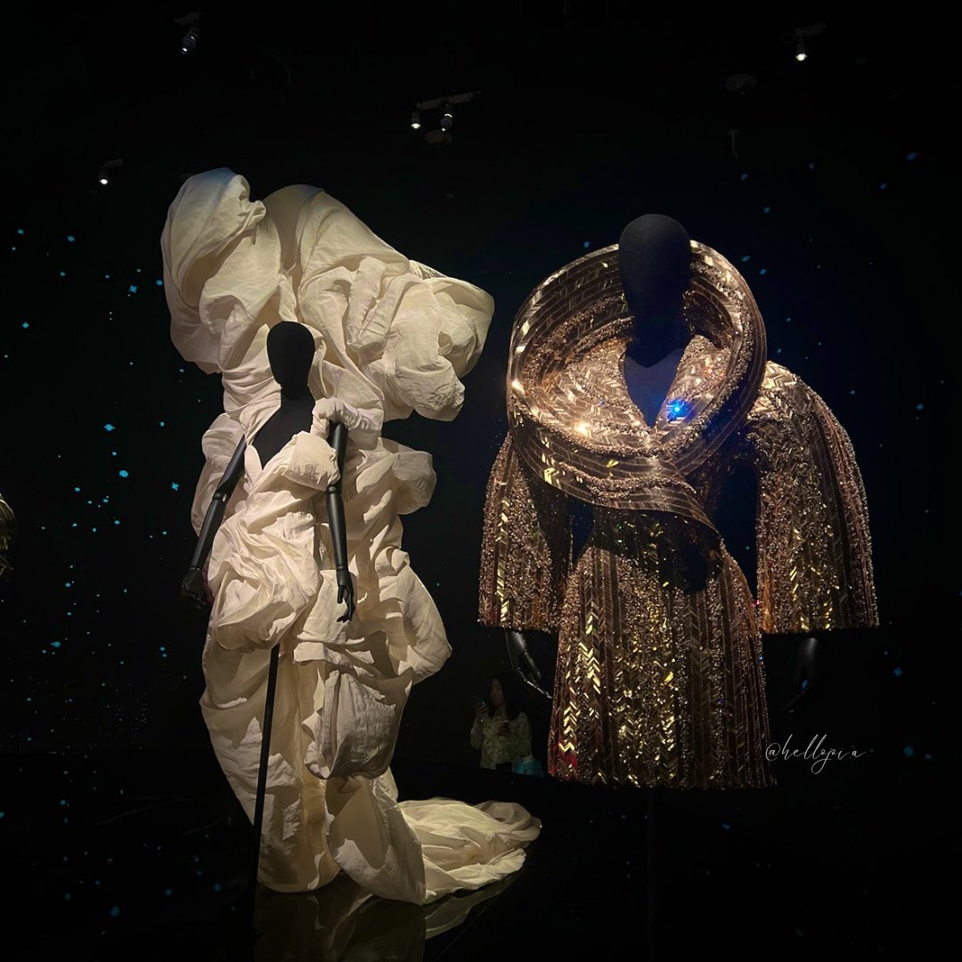 ๐ฑ๐๐ tweet media