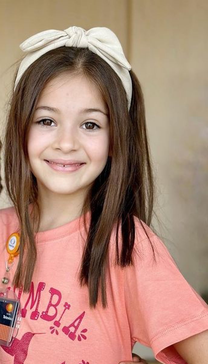 Si resulta real lo de #PapáPorConveniencia adaptación de #Kızım, ojalá la hija de José Ron sea mi adorable y talentosa Camille Mina