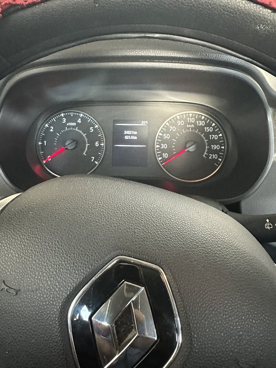 krish_itz's tweet image. பயணிகளின் கார் அதிகபட்ச வேகம் 210 km ரேஸ் காரர்களை தவிர… 15 வருடமாக கார் பயன்படுத்திட்டு இருக்கேன்.. ஒரு மனுஷன் பொய் சொல்லலாம் ஆனால் ஏக்கர் கணக்கில் எல்லாம் சொல்லக்கூடாது வாய தொறந்தாலே பொய்..! இதற்கு உங்களின் பதிலை எதிர்பார்க்கிறேன் உங்கள் பாணியில் @SVESHEKHER ❗️