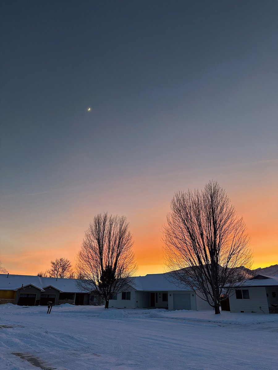 Hamilton, MT
-32.8 F (-36 C)
