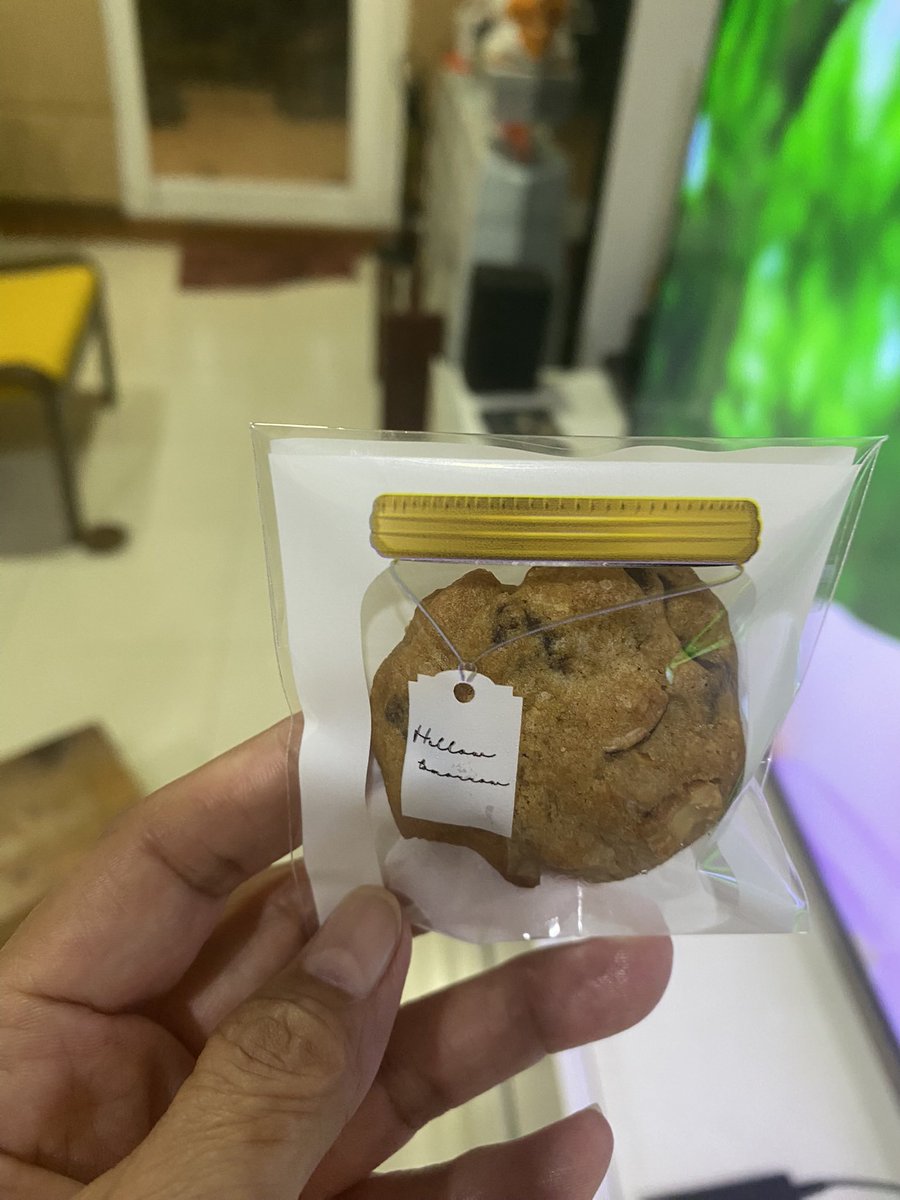 วันนี้ถึงคิวทำคุกกี๊แล้วนะค่ะ มีใครอยากทานทักมาได้นะค่ะ