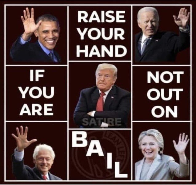 eainsaunt's tweet photo. Trump Trump Trump is going to Jail Jail Jail. 😂 https://t.co/gKIOAppFyT