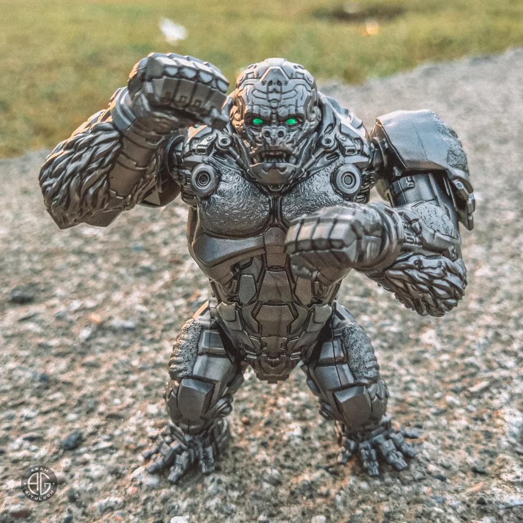 DirlyShelby's tweet photo. Moe Moe Kyun Meow
🤖 : Transformers Optimus Primal
📷 : Realme 6 Pro
🎨 : Lightroom
#optimusprimal #transformers #maximals #transformersriseofthebeasts #transformersbeastwars #plamo #plastikmodel #plamokit #plastikmodelkit #mokit #modelkit #ternakplastik #sobatmainan https://t.co/QJcsNeYeaW