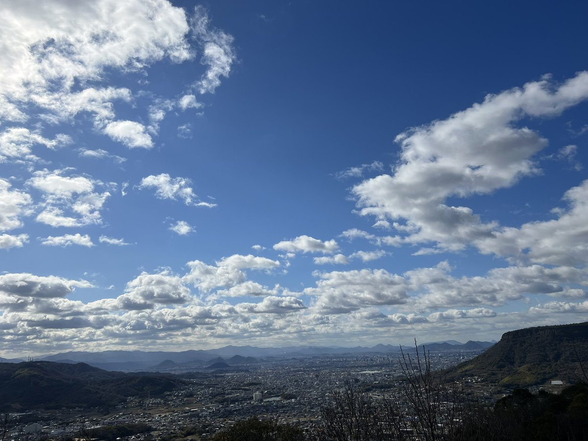 fine_stone_tw's tweet photo. 2024.1.16(火) #イマソラ　#晴天

https://t.co/FuH1fTGjj1

#八栗寺
#五剣山
#finestone
#interior
#jewelry
#stone
#インテリア
#ジュエリー 
#石
#庵治石
#伏石石材 https://t.co/hps4OXeCjC