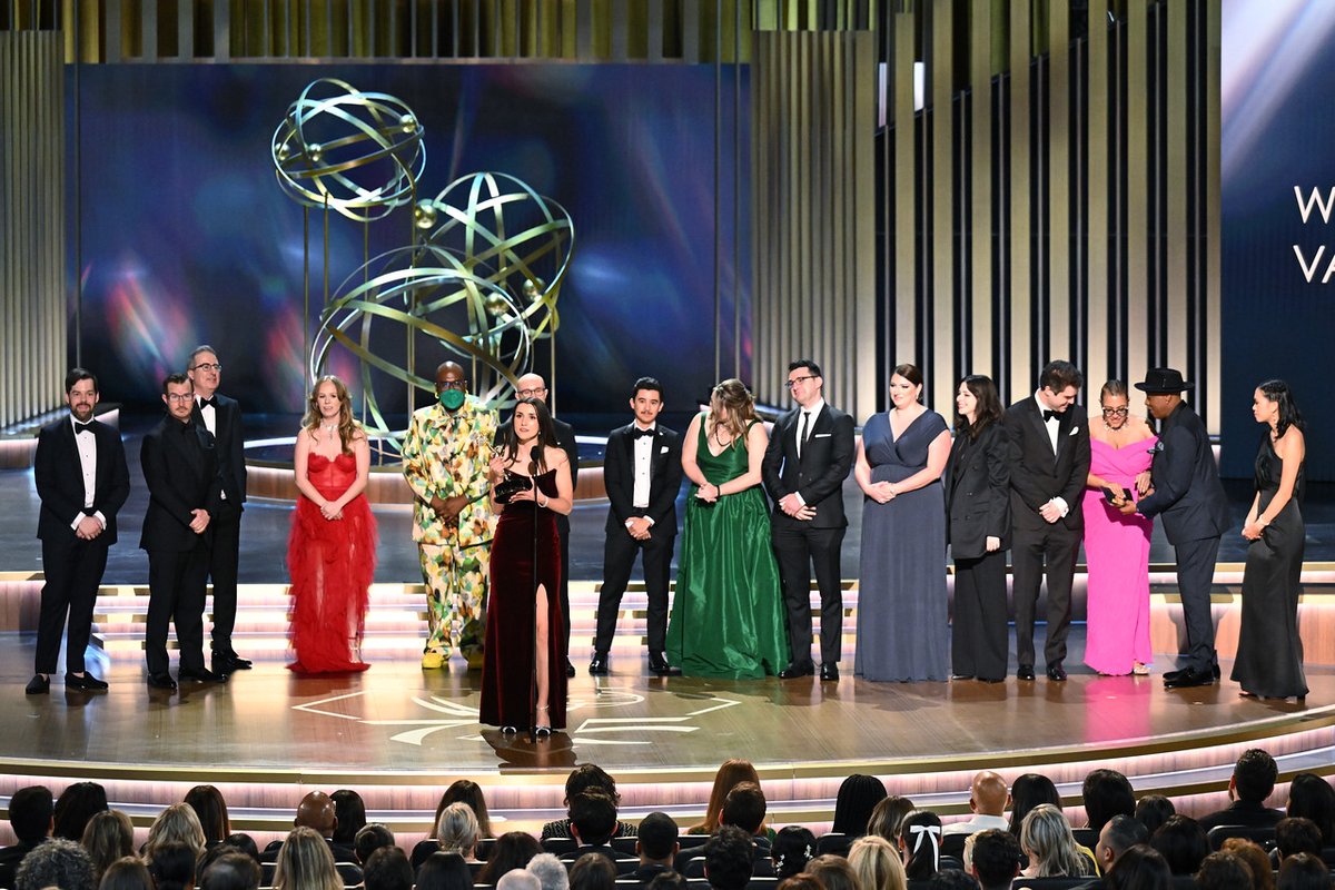 4ChionLifestyle's tweet photo. “Last Week Tonight with John Oliver” accepts the Emmy Award for outstanding writing for a variety series. #emmys2023 #emmys #4chionstyle #4chionentertainment https://t.co/gtNM9OyLsl