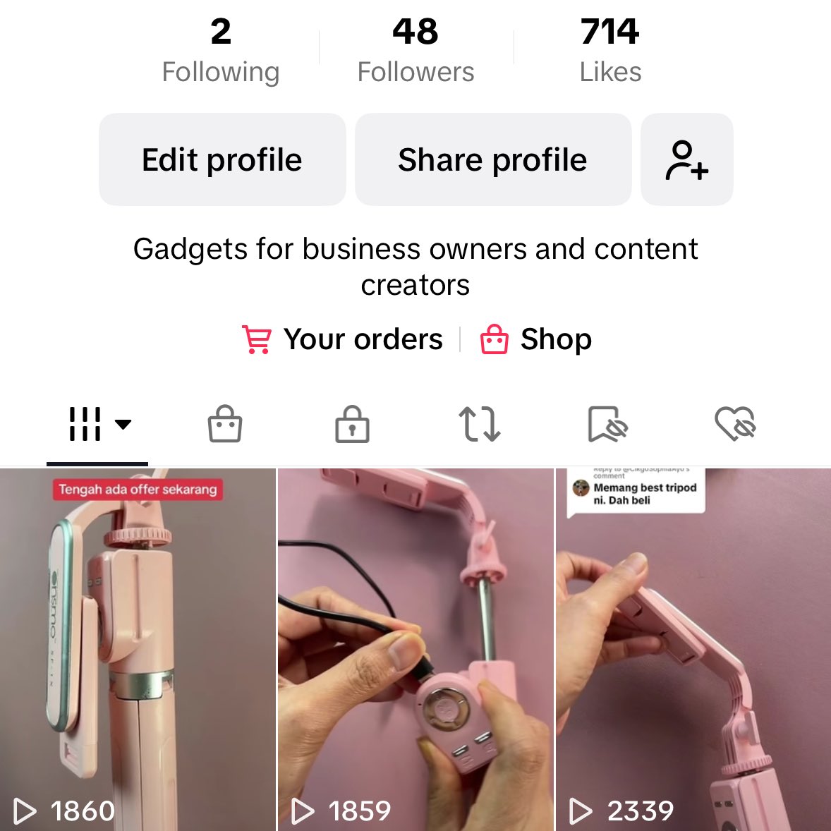 KakBelleHermosa's tweet photo. Kat sini i nak share few helpful tips untuk affiliate tiktok:

1️⃣ Zero followers kat tiktok? 

NO PROBLEM! 

Trust me, boleh buat affiliate dengan zero followers.

Yang penting buat content yang valuable dan high engagement and consistent.

Betul la tak tipu!😆😆
Ni account baru.. followers 48 je tapi views ada yang 2,000!