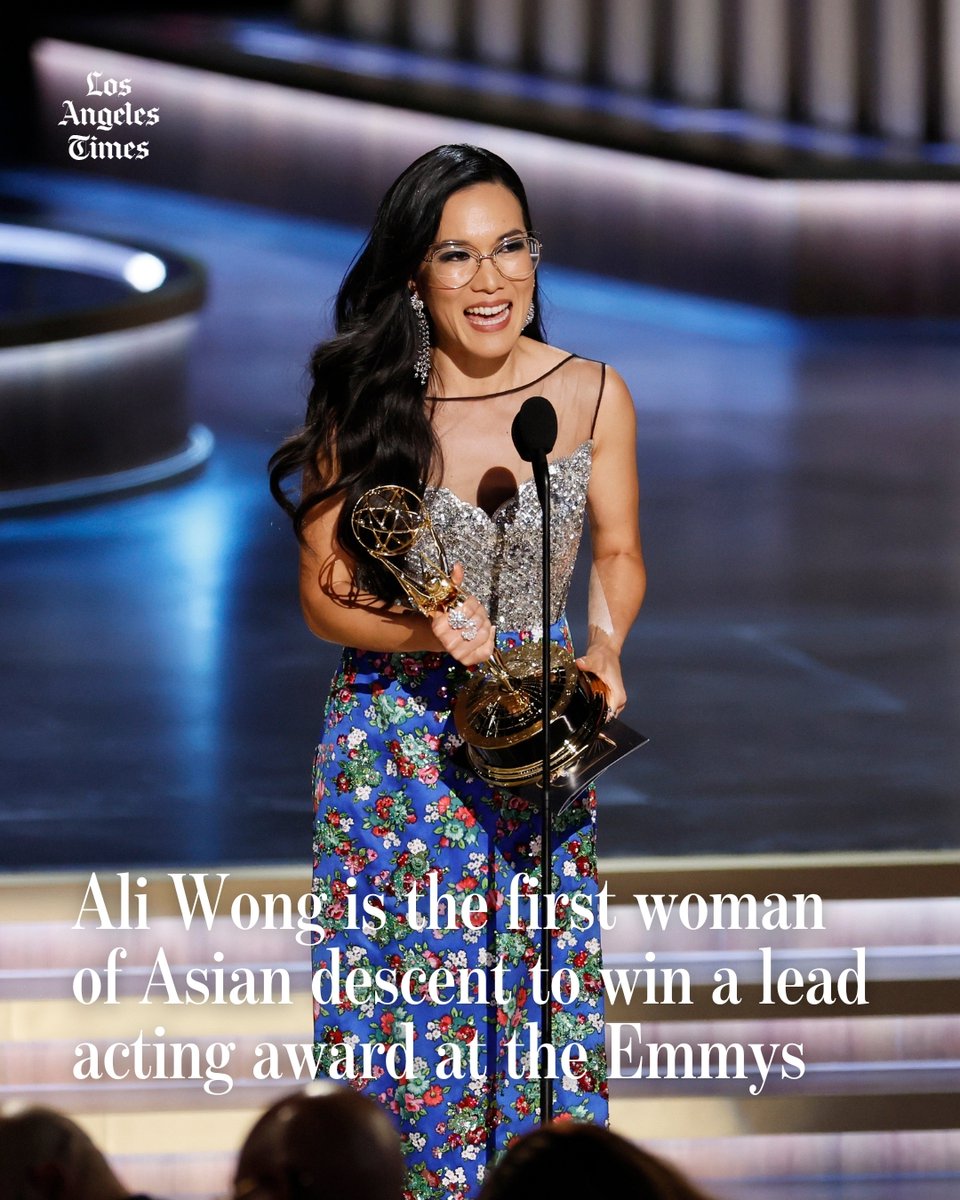 latimes's tweet photo. Ali Wong made #Emmys history, winning the award for actress in a limited or anthology series or movie for her performance in Lee Sung Jin's #Beef. https://t.co/FhEJmUwo6V https://t.co/iW1VOqv7rV