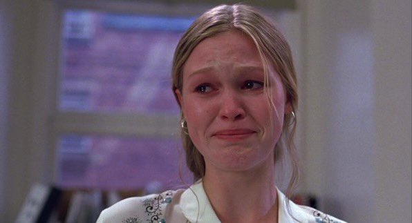 juegoofthrones's tweet photo. LA INTRO DE FRIENDS EN RECUERDO DE MATTHEW PERRY, TODAVÍA NO LO CREO ME VA A DOLER SIEMPRE MI CHANDLER #Emmys2024 https://t.co/E3TUALOdHo