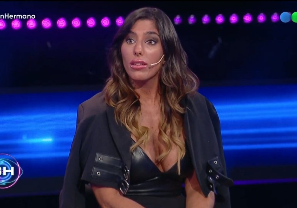 Jauregui_Martyy's tweet photo. ¿A quien bancan para el Repechaje? 
CATALINA ❤
ISABEL 🔄

#GranHermano https://t.co/Yfx09AlYlz