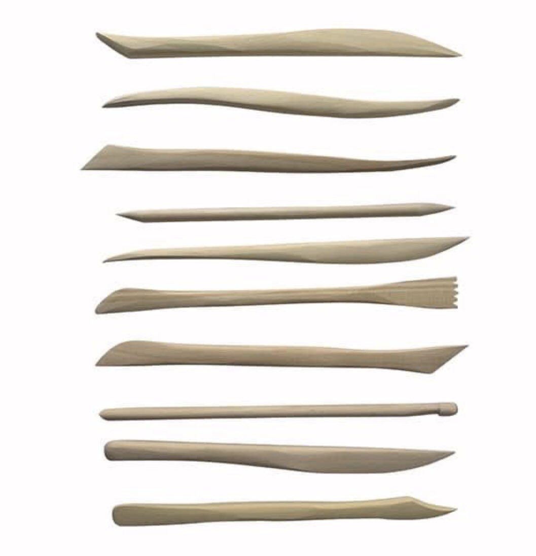 ArtMaterialsAus's tweet image. 🎨 Tap into your creative side with Pro Hart Swagger&apos;s wooden clay tools! Made with both beginners and professionals in mind, these ergonomic, dual-ended tools are perfect for crafting with a variety of materials. #prohartswagger #artmaterialsaustralia #fromoneartisttoanother