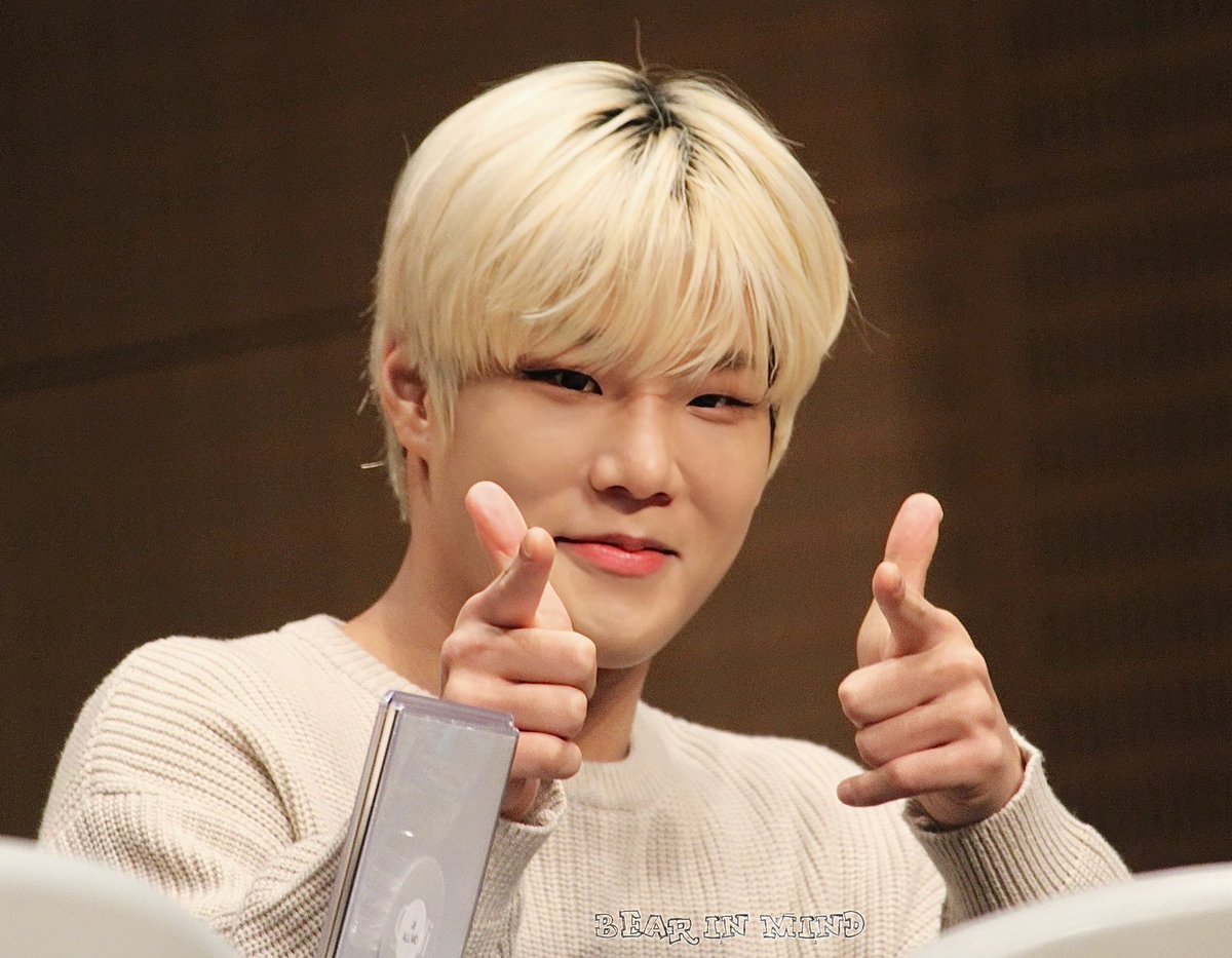 bearinmind0116's tweet photo. 𝓗𝓪𝓹𝓹𝔂 𝓑𝓲𝓻𝓽𝓱𝓭𝓪𝔂
ᴊᴜɴꜱᴇᴏ, ᴍʏ ꜰᴀᴠᴏʀɪᴛᴇ ʙᴇᴀʀ.
#다크비 #DKB #준서 #JUNSEO
#HAPPY_JUNSEO_DAY https://t.co/4kcJP6Khix