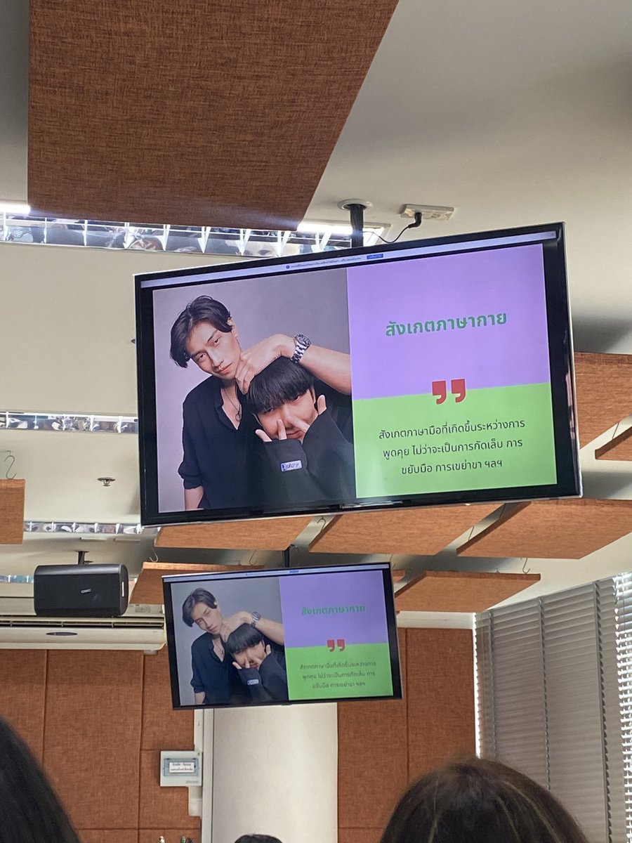 y🦮 tweet media
