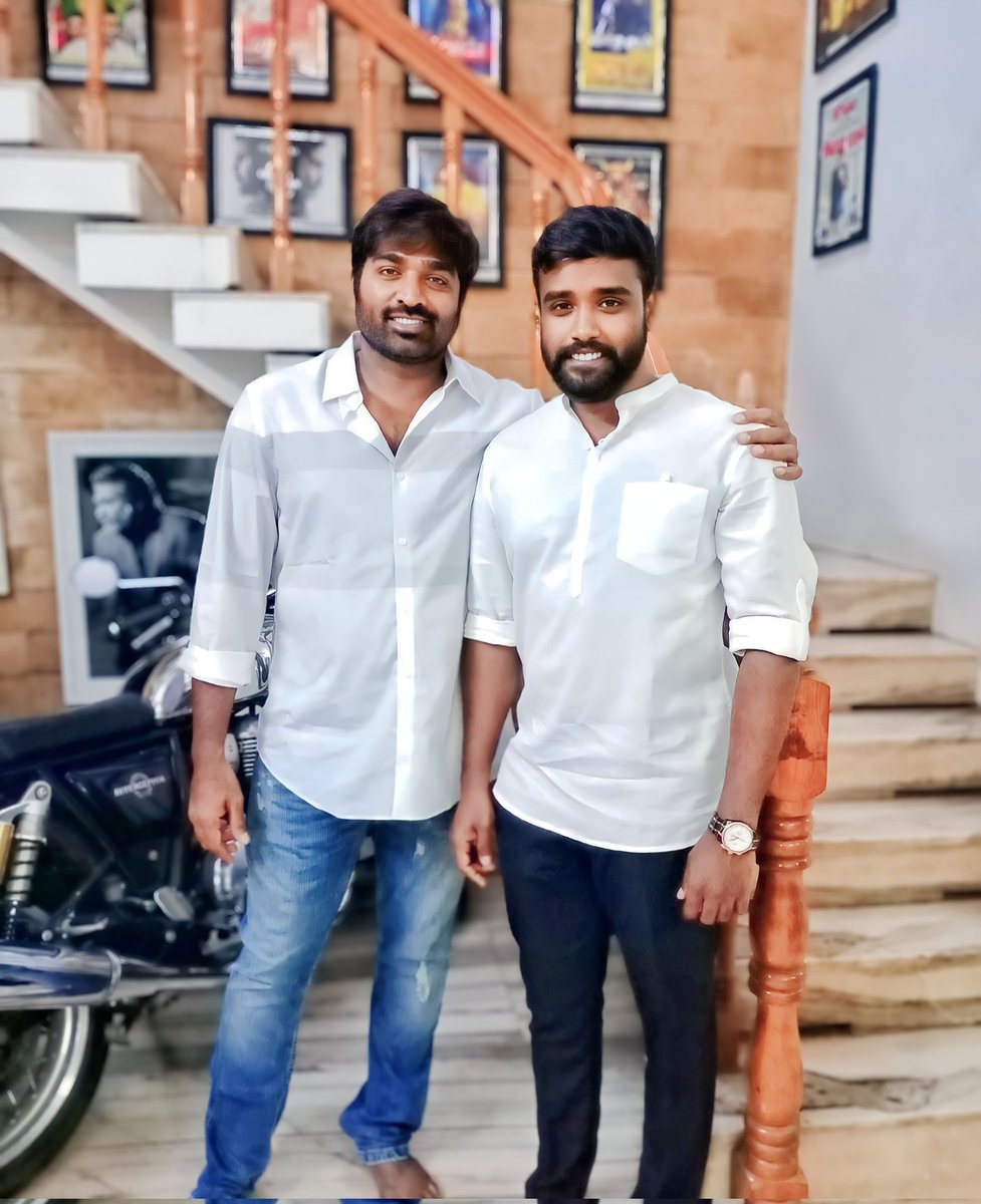 Happy Birthday na 😘 love u❤️ @VijaySethuOffl