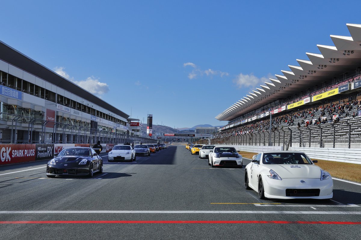 NISMO_JP's tweet photo. 【大森ファクトリーブログ】
NISMO FESTIVAL 2023で行われた『Z-Challenge Exhibition Race』
プロカメラマンに撮影いただいた写真が出来上がったので紹介します💁
▼詳細はこちら
https://t.co/cvn8zRknos
応援ありがとうございました❗️
#大森ファクトリー
#NISMO
#ZChallenge #NISMOfestival https://t.co/wxzMDlrI0p