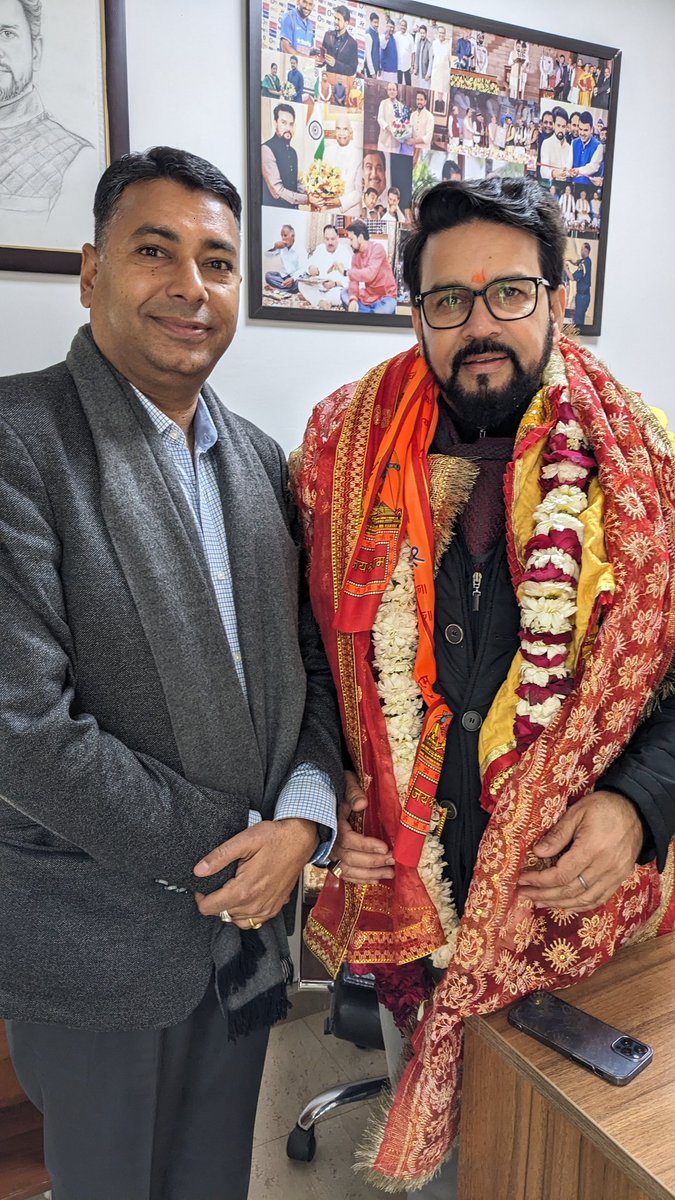 mlanirmal's tweet photo. दिल्ली प्रवास के दौरान केंद्रीय सूचना एवं प्रसारण और युवा मामले एवं खेल मंत्री अनुराग जी ठाकुर से शिष्टाचार भेंट की।
@ianuragthakur 
@BJP4Rajasthan 
@BJP4OBCMorcha https://t.co/6nrN90elsO