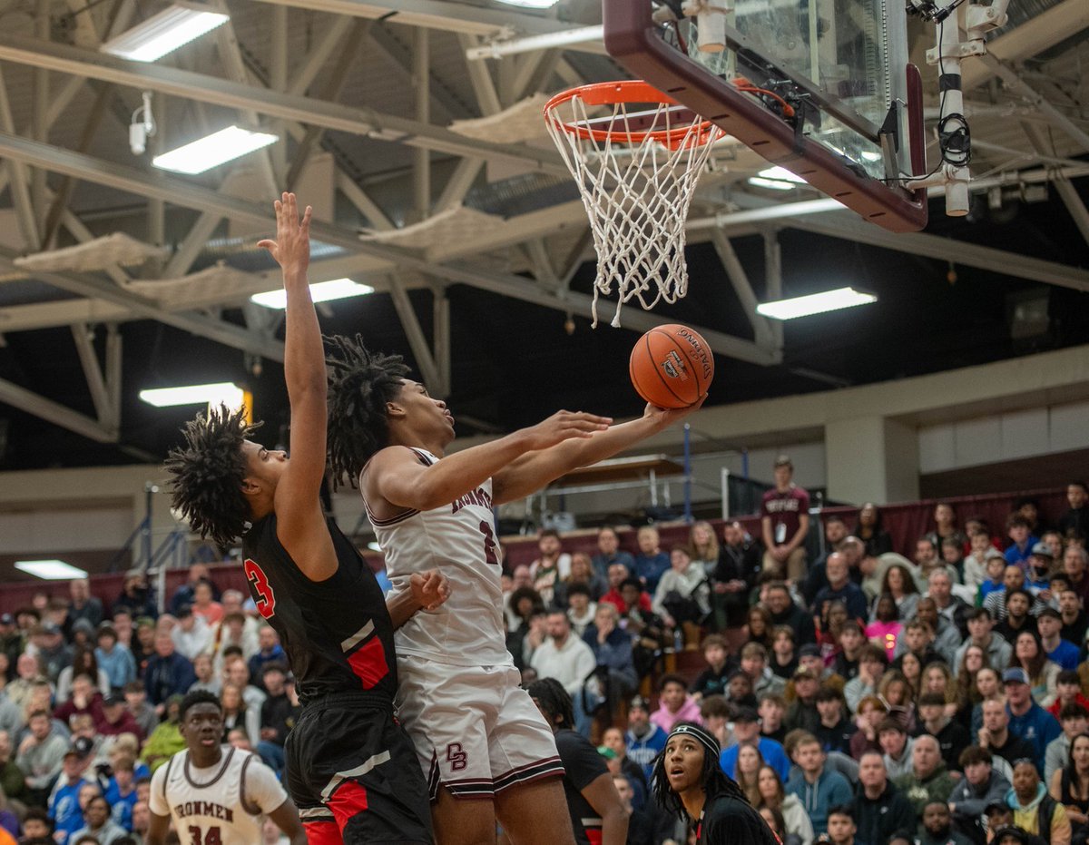 SpfldCollege's tweet photo. Check out the Day 4 highlights at the 2024 Spalding Hoophall Classic high school basketball tournament at Springfield Collegeโs Blake Arena ๐๐ป
#ShakeBlake #SpringfieldCollege #BirthPlaceOfBasketball #JamesNaismith https://t.co/GBHvx1GWAs
