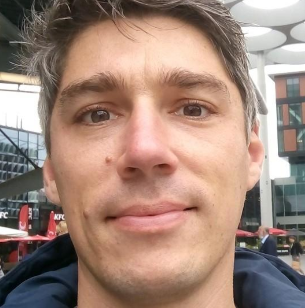 De NVBK heet Arjan Naaktgeboren van harte welkom als nieuw lid! Hij stelt zich graag even aan je voor. Arjan: "Ik zie de andere kostendeskundigen in Nederland graag niet als concurrent, maar als collega omdat we aangesloten zijn bij dezelfde vereniging." nvbk.nl/nieuws-detail/…