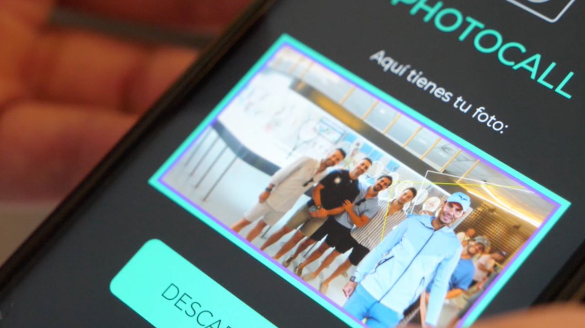 imascono's tweet photo. ⚽#VirtualFootball - atrévete a competir con Rafa Nadal
🙌#SkillGame - pon a prueba tu agilidad
🏃♀️#VirtualRace - reta a tus amigos a una carrera de obstáculos
📷#Photocall - hazte una foto de recuerdo 
🏆#AskRafa - pregunta al avatar de Inteligencia Artificial de Rafa Nadal https://t.co/g9HWtNLuCv