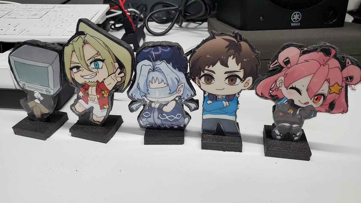 World4U240119's tweet photo. 私達の作品は1/19(金)にドルフィンズアリーナで開催される未来創造展に出展します!
現在は当日に向けて様々な準備を進めています
写真は当日のブースで飾るものです!
#World4U https://t.co/TEKEAF3b2C