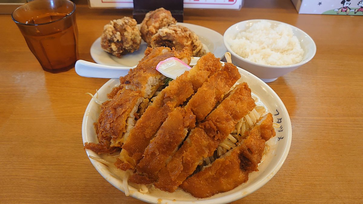 葵 tweet media