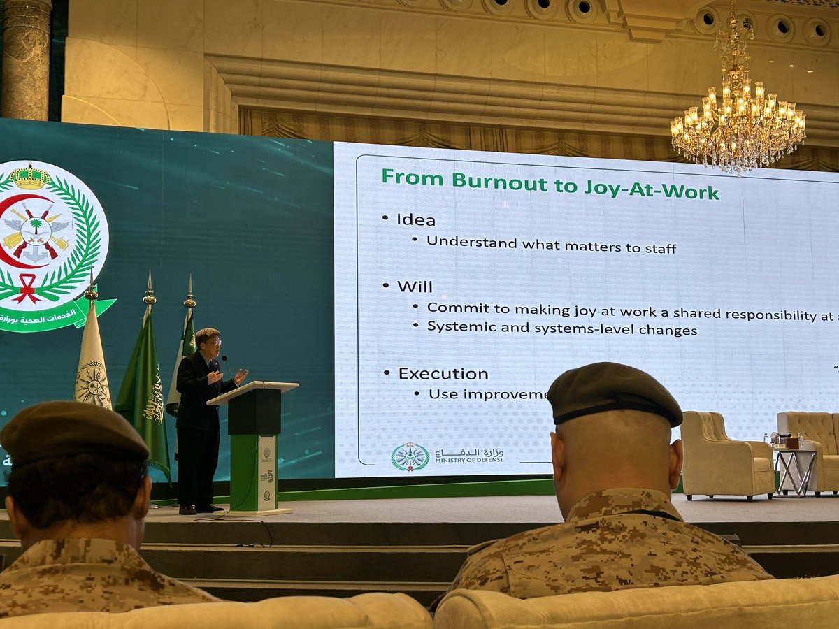 DBatesSafety's tweet photo. Prof Lee Chien Earn is talking about how to get from burnout to joy in work, and sharing the SingHealth experience at the #MODHS meeting on quality in Jeddah https://t.co/XjH2TKyA6R
