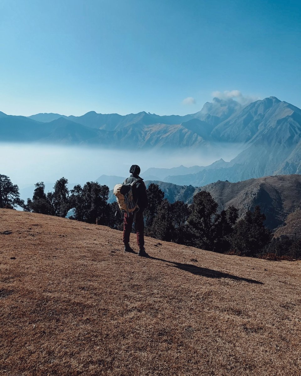 Amanxvrma's tweet photo. Lost in the beauty of the mountains.
.
.
#HonorX9B #HTech @MadhavSheth1 @ExploreHONOR @you_r_shubham @VaibhvWrites @cp_khandelwal https://t.co/rjWwGGGzek