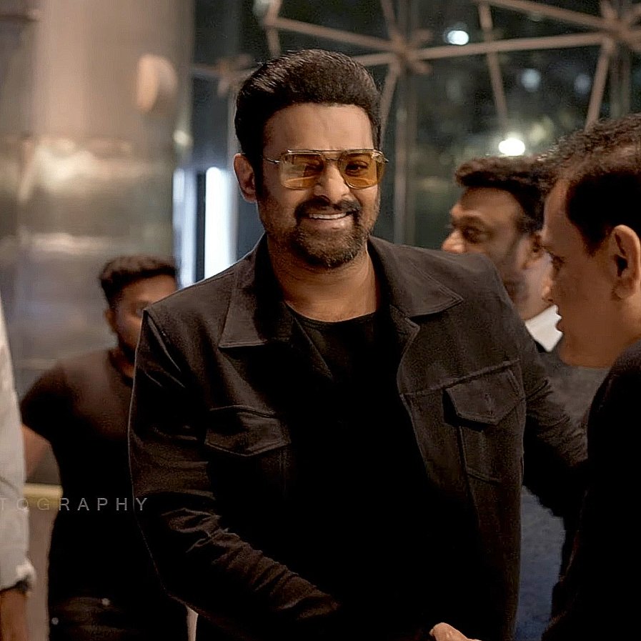 TheVenuPrabhas's tweet photo. The Most Handsome Man in the Tollywood rn #Prabhas https://t.co/Zv0G4uIzJ1