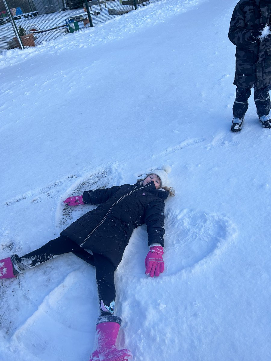 P3B were enjoying some time in the snow yesterday ❄️☃️