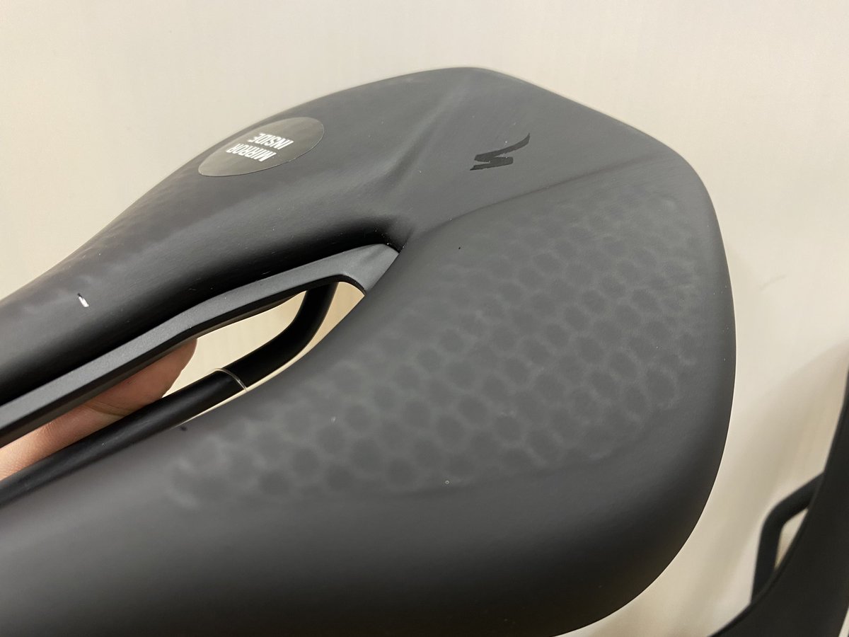 suzupower_kita's tweet image. PowerExpertWith Mirror
143.155mmいずれも在庫ございます！！

坐骨部分にのみMirrorテクノロジーをインサートする事で、コストダウンされながらも快適性は保たれております！

泥や砂利が入りにくいのもいいポイントです

#specialized #power #saddle