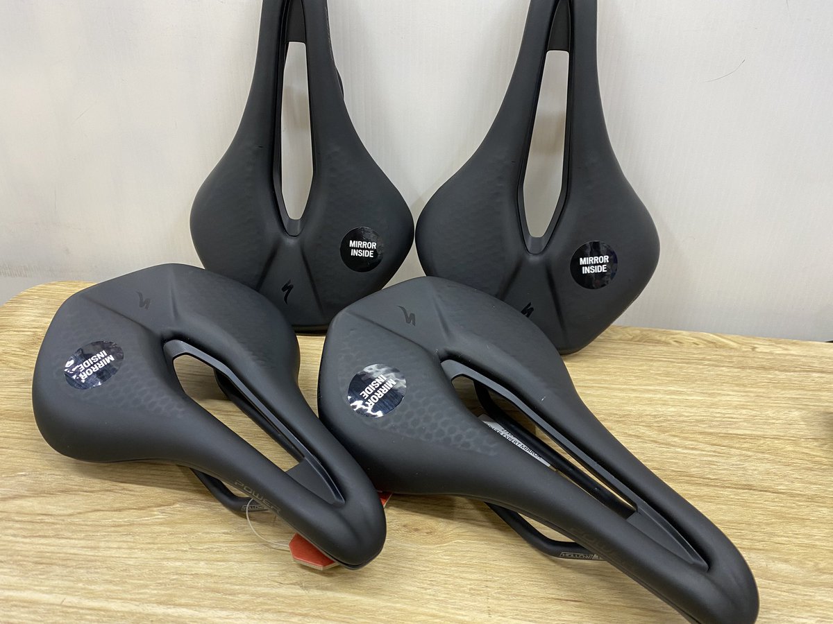 suzupower_kita's tweet image. PowerExpertWith Mirror
143.155mmいずれも在庫ございます！！

坐骨部分にのみMirrorテクノロジーをインサートする事で、コストダウンされながらも快適性は保たれております！

泥や砂利が入りにくいのもいいポイントです

#specialized #power #saddle