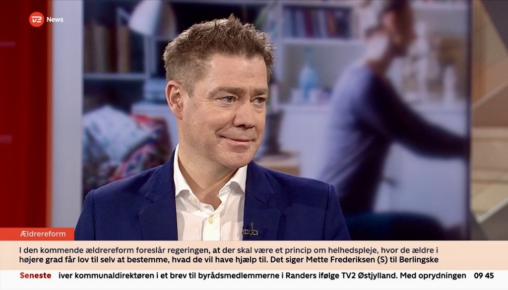 DI - Dansk Industri (@danskindustri) on Twitter photo Vores ældre medborgere fortjener en værdig ældrepleje, og derfor rigtig godt at <a href="/regeringDK/">Regeringen</a> nu tager initiativ til reformer og nytænkning. Det frie valg skal være helt centralt i en kommende reform, lyder det fra <a href="/jakob_jsc/">Jakob Scharff</a> til <a href="/tv2newsdk/">TV 2 NEWS</a> #dkpol Vores ældre medborgere fortjener en værdig ældrepleje, og derfor rigtig godt at <a href="/regeringDK/">Regeringen</a> nu tager initiativ til reformer og nytænkning. Det frie valg skal være helt centralt i en kommende reform, lyder det fra <a href="/jakob_jsc/">Jakob Scharff</a> til <a href="/tv2newsdk/">TV 2 NEWS</a> #dkpol