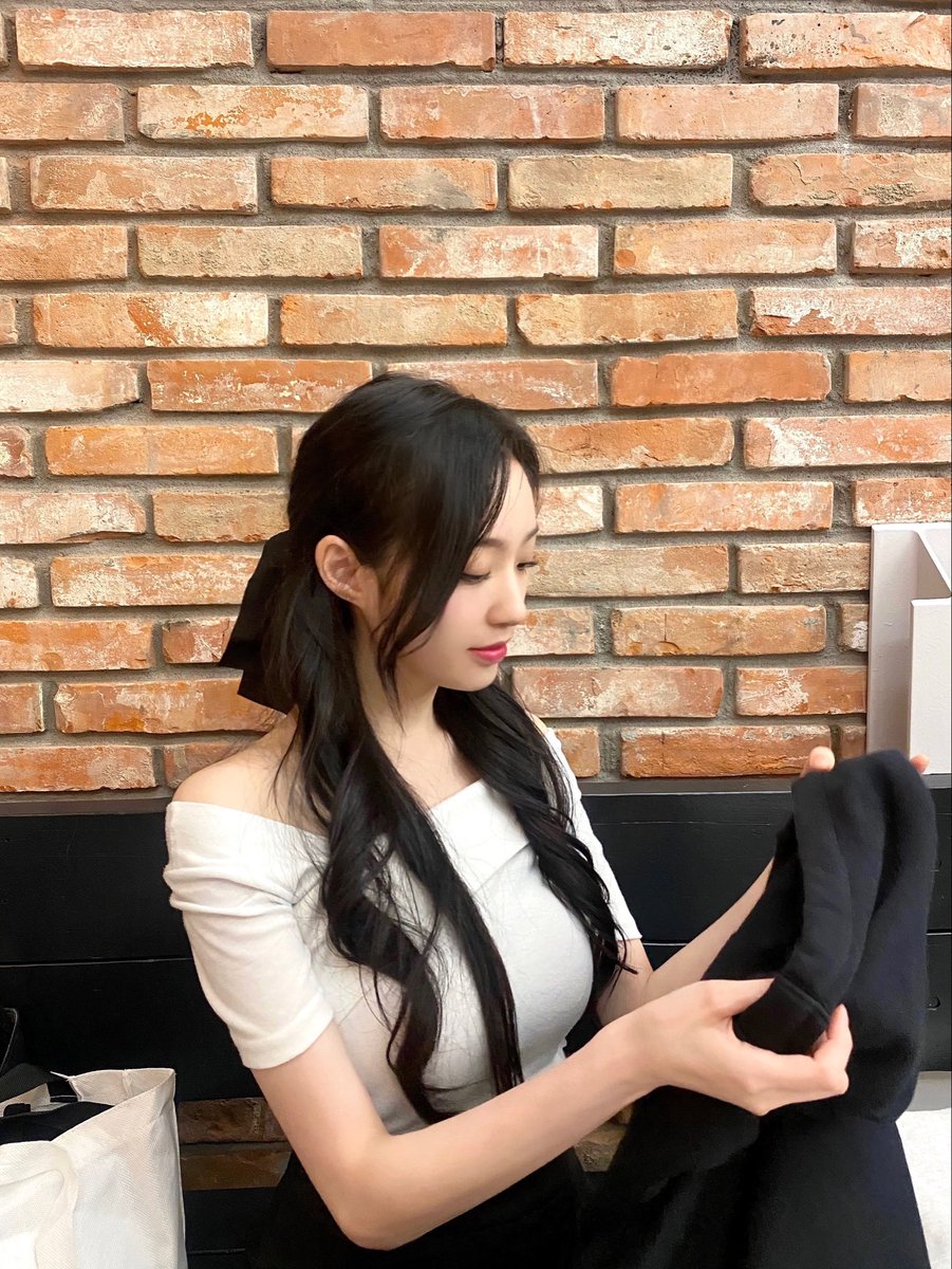 WITCHERS_twt's tweet photo. 냠 💖🌸🍓🍑
#YOOSIA #유시아
#WITCHERS #위쳐스 https://t.co/UdUVNpCOJH