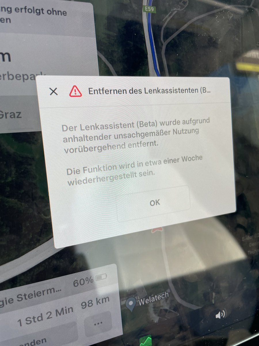 cheichinger's tweet photo. Danke @Tesla 🤨 https://t.co/hEvmNIbkTt