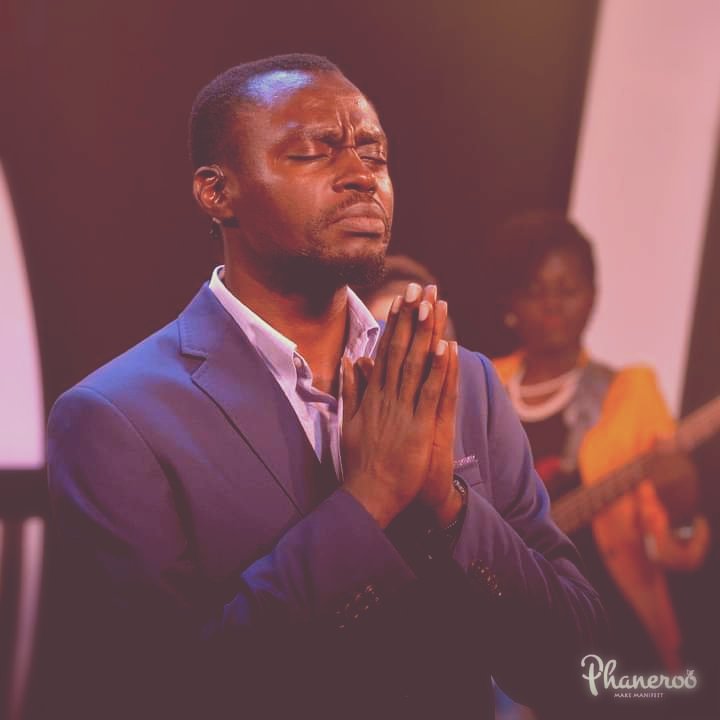 VaNessa81724690's tweet photo. Cultivate a lifestyle of prayer. It will launch you into a unique atmosphere saturated  by Gods power and grace..
#phaneroodevotion
#Interschoolsrevivalconference https://t.co/DUenMpCQbM