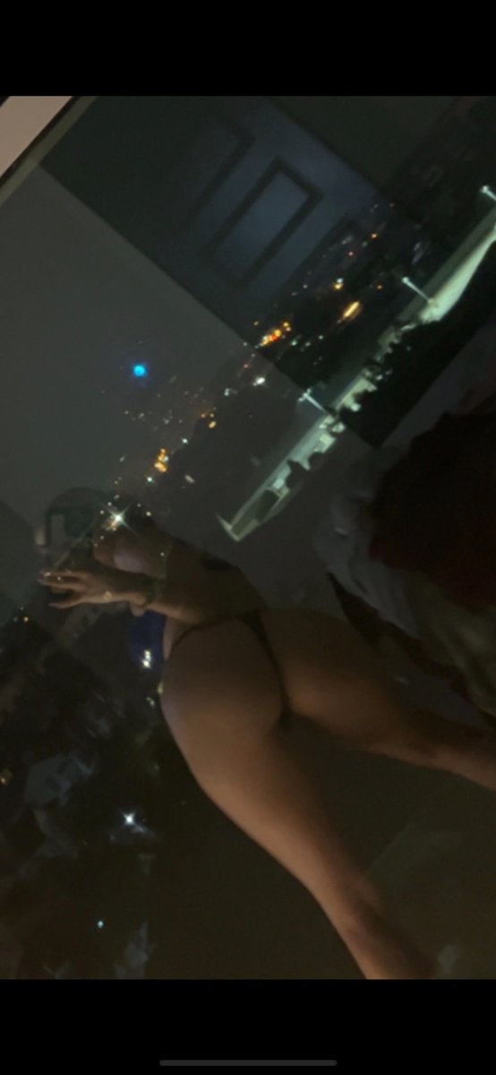 Hannah24k's tweet photo. @slvppy The ending of this video is WILD 😭 https://t.co/xR61XxjQDS