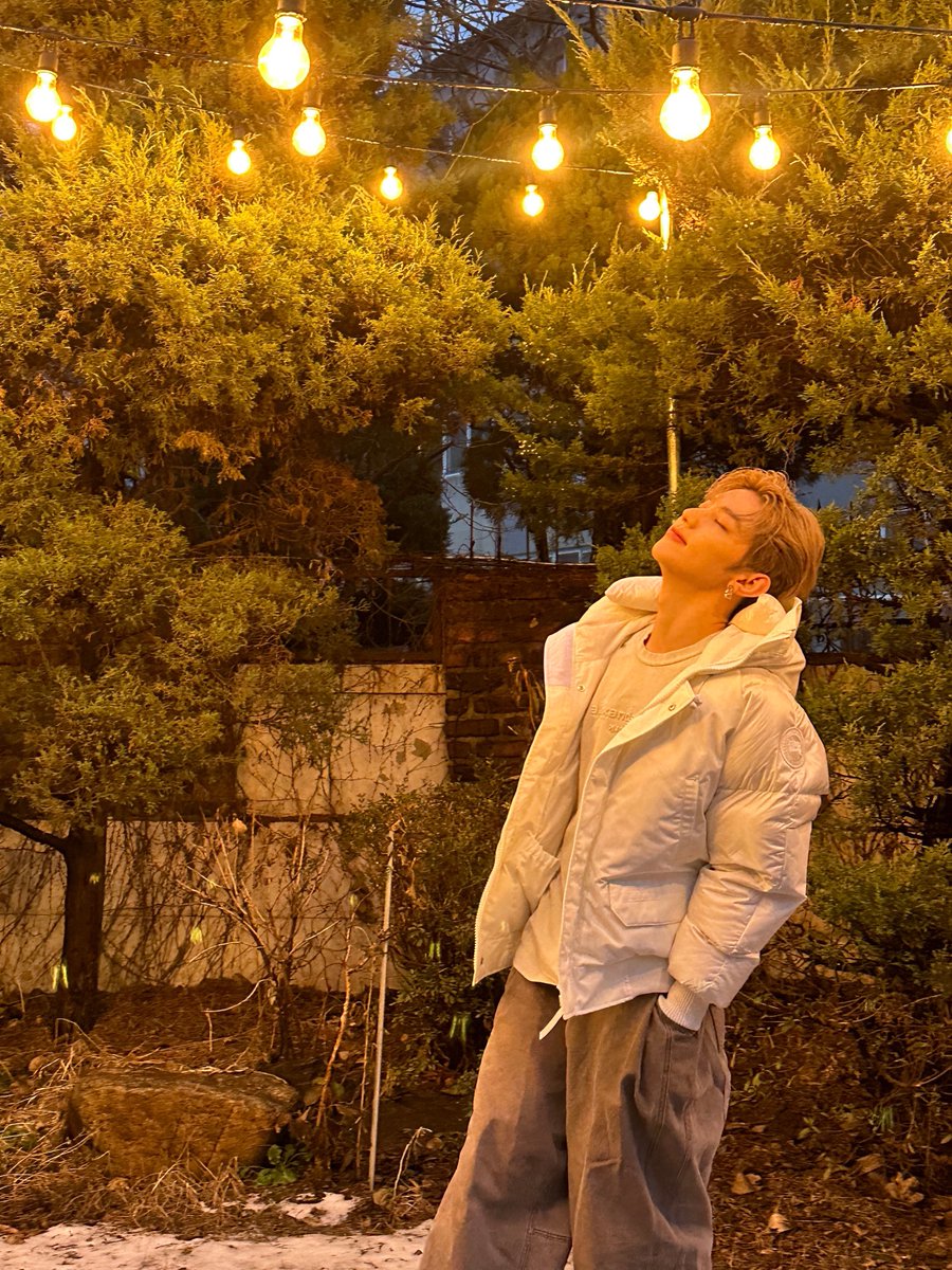 24살의 장하오 보다가 25살의 장하오를 마주하니까 어느새 진짜 “남자”가 됏단 생각이 들음 … ..