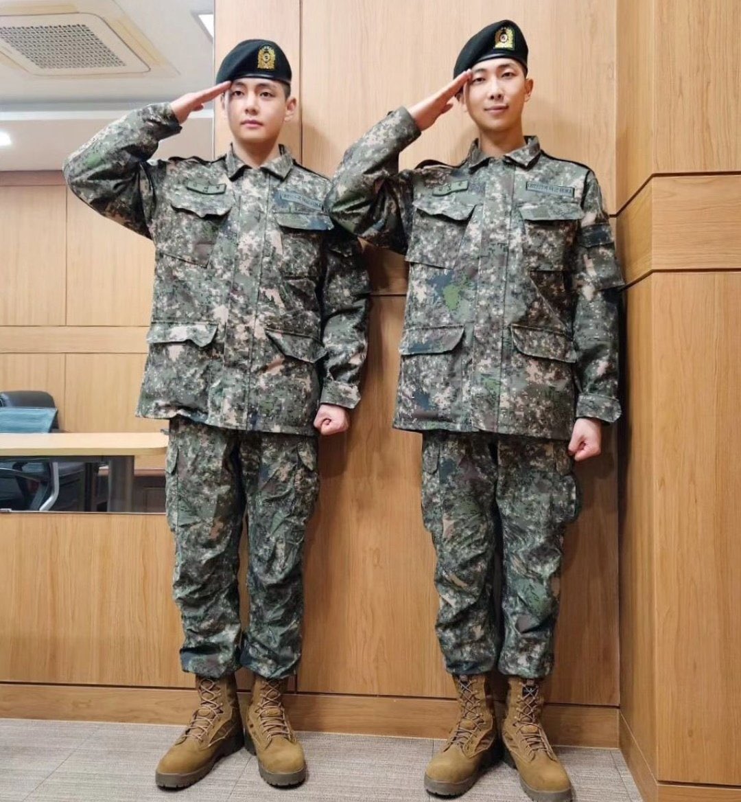 viraltakes's tweet photo. Taehyung and Namjoon of BTS in new pictures from the military. https://t.co/LRKpsRiyDd