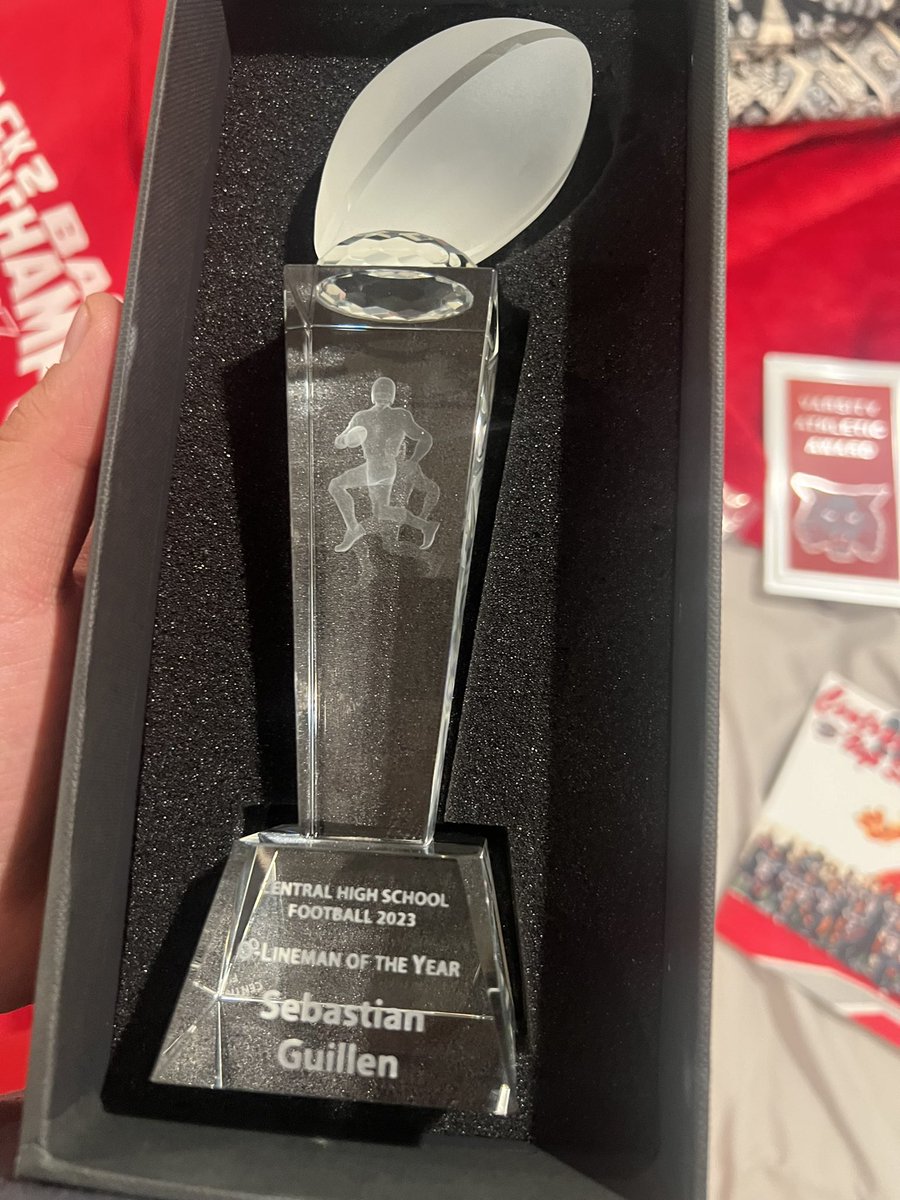Thankful to be named CENTRALS LINEMAN OF THE YEAR!