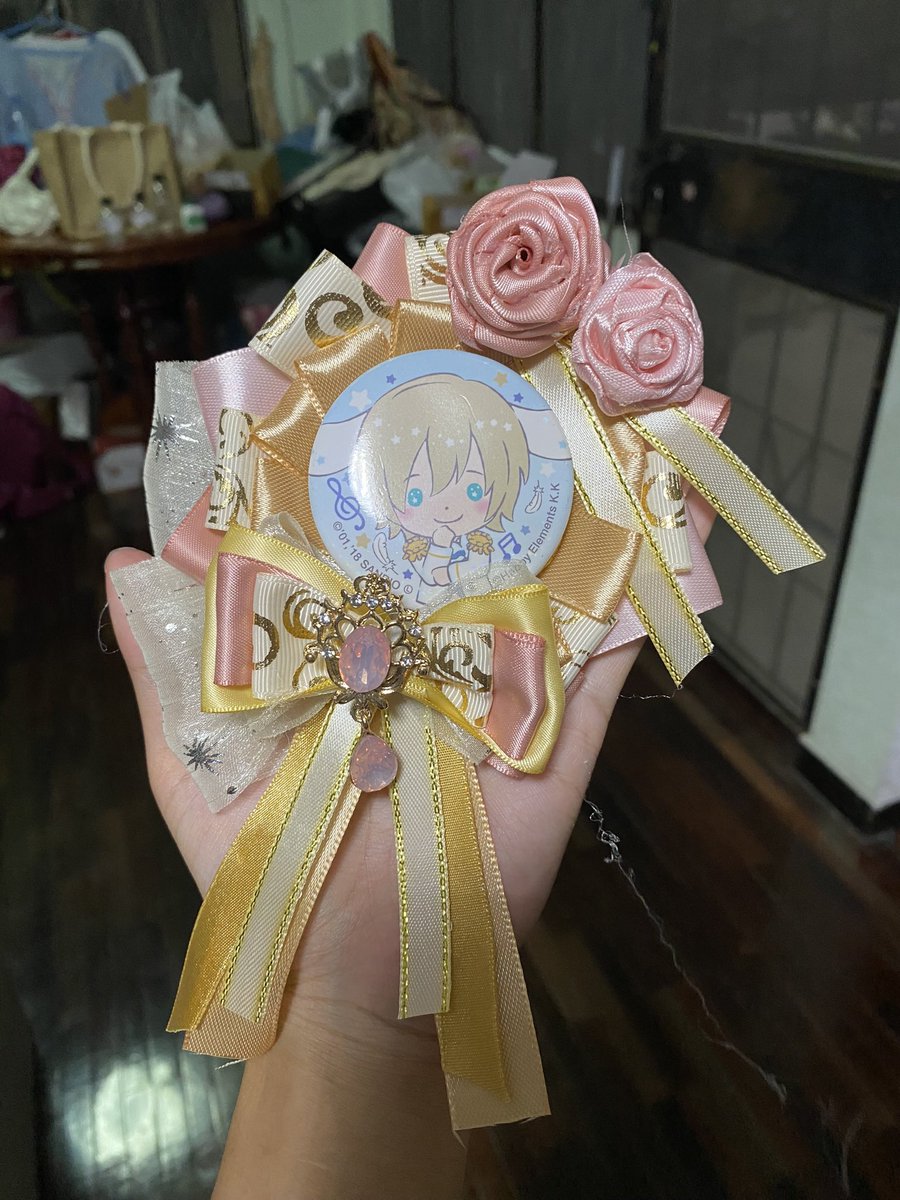 314vni's tweet photo. Pls. RT🙏🏼
มาเปิดรับคัสต้อมโรเซ็ตค่ะ
โทนสีถูกใจคนทำส่งฟรีให้ค่า🥺
ราคาไม่เกิน 230 บาทค่ะ 
ค่าส่งลทบ 30 อีเอมเอส 50 ค่า https://t.co/kgjqCPZ4Xw