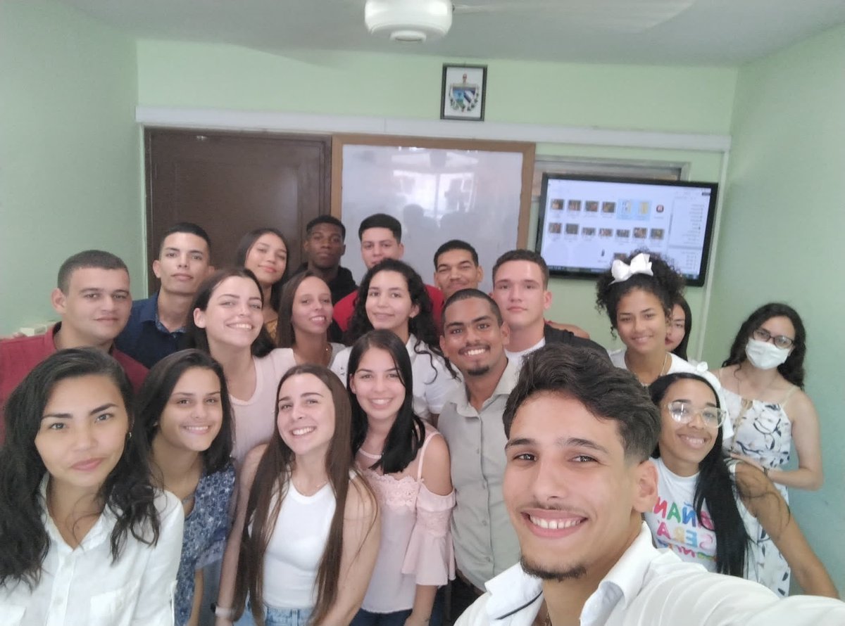 La educación superior de #Cuba reinició su curso escolar.

Nuevamente <a href="/ISRICuba/">ISRI Cuba</a> se llena de alegría y de nuevos estudiantes que continuarán preparándose con la estirpe de Roa y bajo los principios de la #DiplomaciaRevolucionaria.