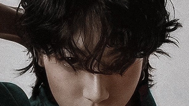archivesofkook's tweet photo. calvin klein boy https://t.co/i5Rd7eeG2c