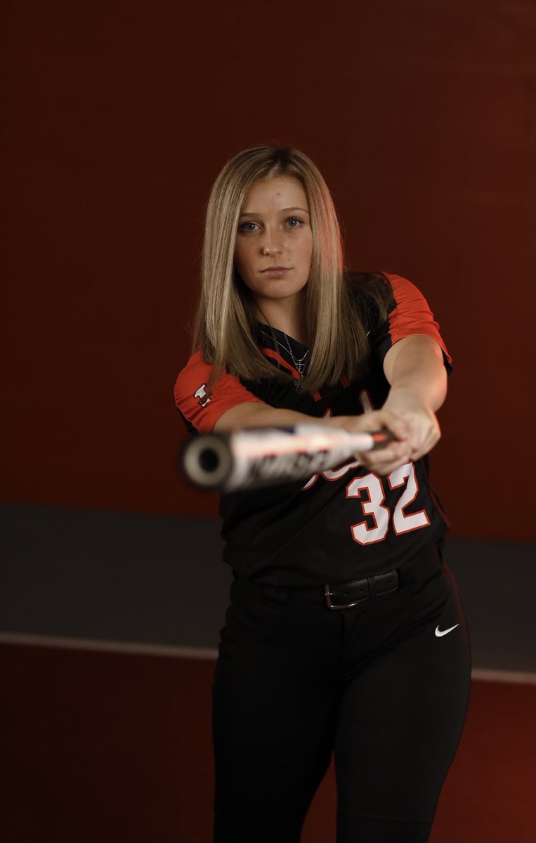 We are “Haylee” days away from getting to play!  #3️⃣2️⃣ 🥎💪🏽 <a href="/PruittHaylee/">Haylee Pruitt</a>