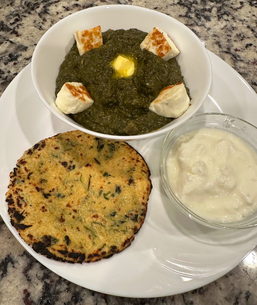 free_style_chef's tweet photo. Have you ever eaten Saag Paneer?
It is soo soo good! Itโs my #comfortfood.
All fresh from #scratch - saag with #mustardgreens & #spinach, paneer (farmerโs #cheese) and #yogurt from low fat milk, #corn #tortillas with shredded #daikon and #cilantro.
#saagpaneer #saag #paneer https://t.co/0lLZqGOpLV