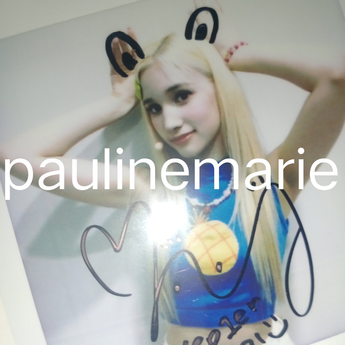 iKONIC_blinkeu's tweet photo. She’s TOO PRETTY NOT TO BE SHARED AND SEEN BY OTHER PEOPLE. Everyone please admire the pretty baby bear lion bunny princess hiyyih 🤲🤲🧸🦁🐰👑
Still can't believe this is mine. 😭
#HUENING_BAHIYYIH #hiyyih https://t.co/tiJKW1NGUc