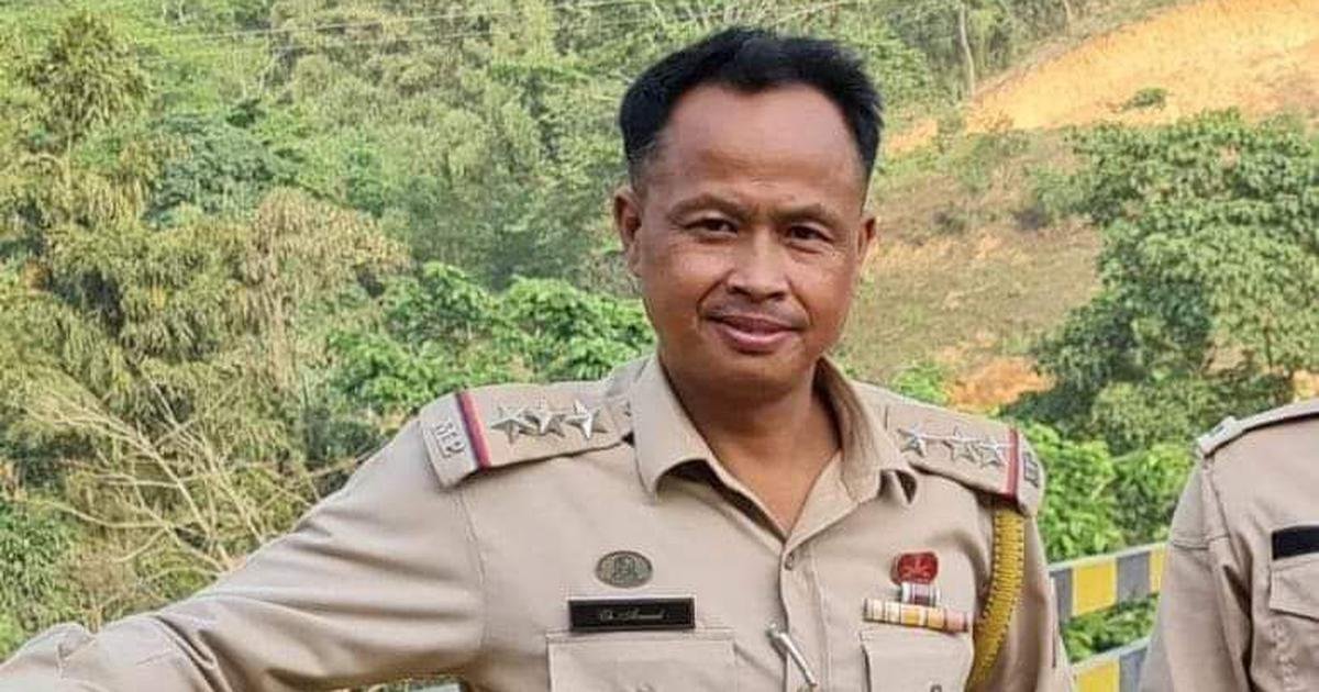 The Manipur Police arrested two people in connection with the killing of a senior police officer Chingtham Anand in Moreh in the Tengnoupal district last year.

#KukiZoNarcoTerroristXposed #AbrogateSoO #DrugsHataoBharatBachao #SaveMeiteisfromKukiTerrorist #NarcoTerrorism #Manipur