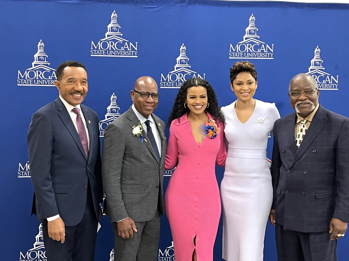 Mfume4Congress's tweet photo. I was glad to join the Howard L. Cornish Metropolitan Baltimore Chapter of the Morgan State University Alumni Association for their 39th Annual Dr. Martin Luther King, Jr. Scholarship Breakfast celebrating more than $1 million in scholarships. #MLK #MorganStateAlumni #MorganState https://t.co/5CBBKtr3VC