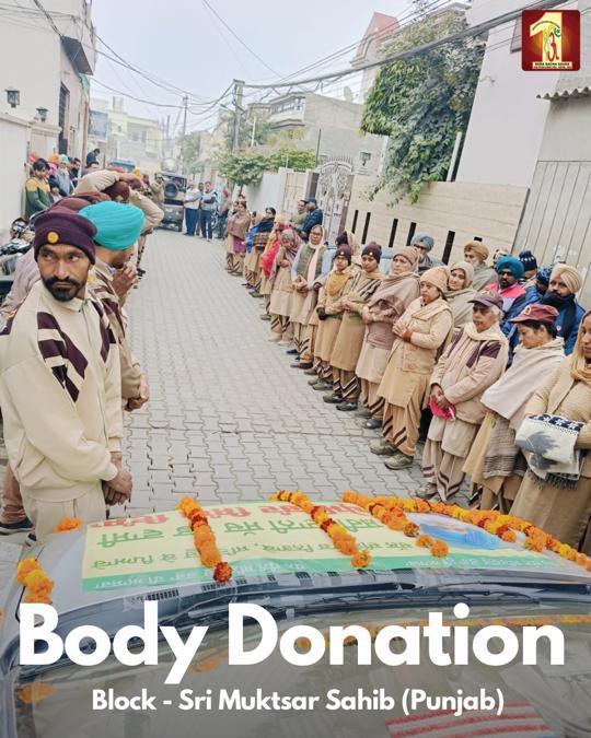 DSSNewsUpdates's tweet photo. In a testament to their unwavering commitment to serve humanity, a Dera Sacha Sauda volunteer from Sri Muktsar Sahib, Punjab, has donated their posthumous body to #medicalresearch. This selfless deed ensures that their legacy of love and service will live on forever! #BodyDonation #DeraSachaSauda