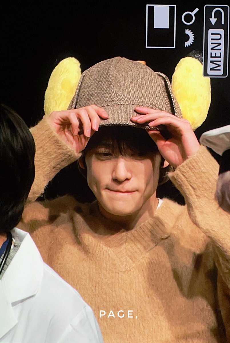 귀여움 28살인데아직미소년미있음