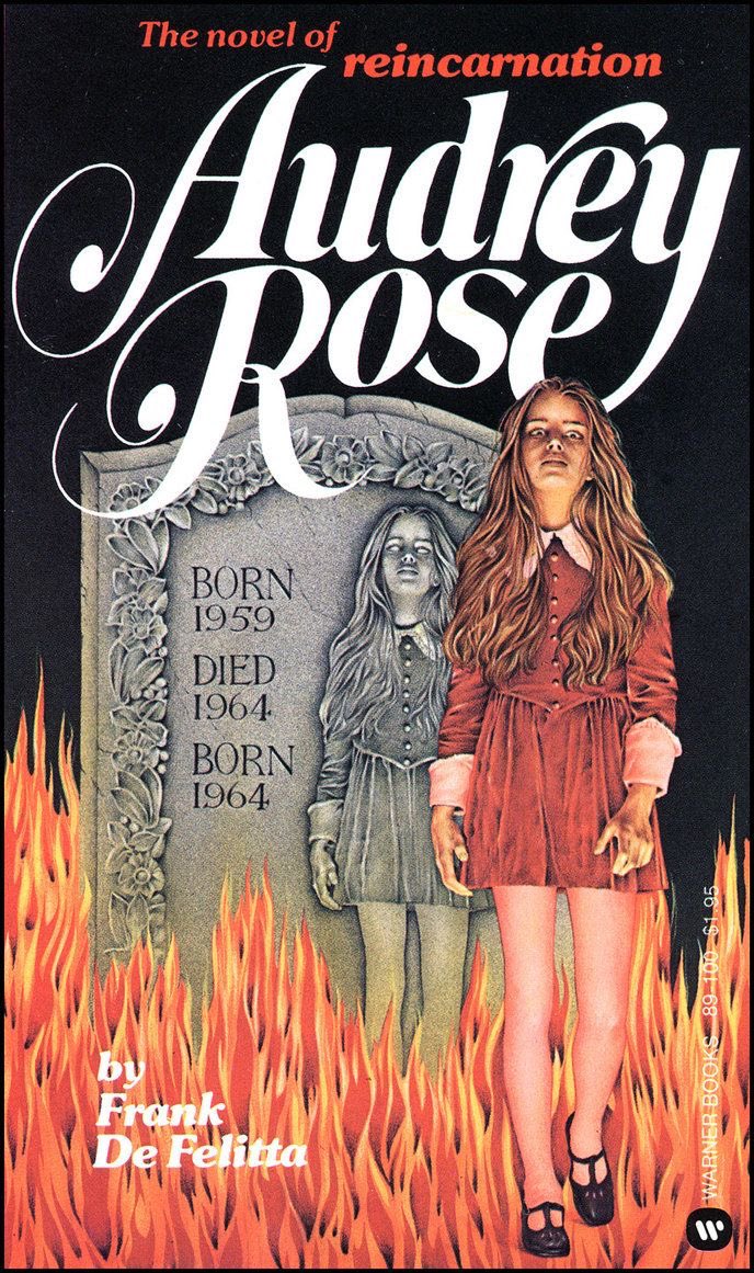 robinfreckle's tweet photo. Temática siniestra y entretenida:

-Motel hell 1980
-Audrey Rose 1977
-Hello Mery Lou 2 1987
-April fool’s day 1986.

#night #prom #young https://t.co/qNnBS610nn
